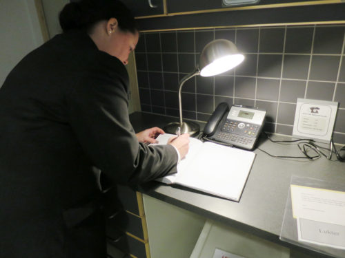 Oslo, Alfaset krematorium, leveringen skrives inn i en protokoll