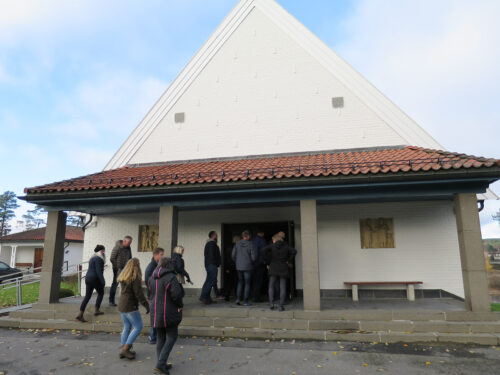 Hønefoss Ringerike krematorium 2017, inngang kapellet